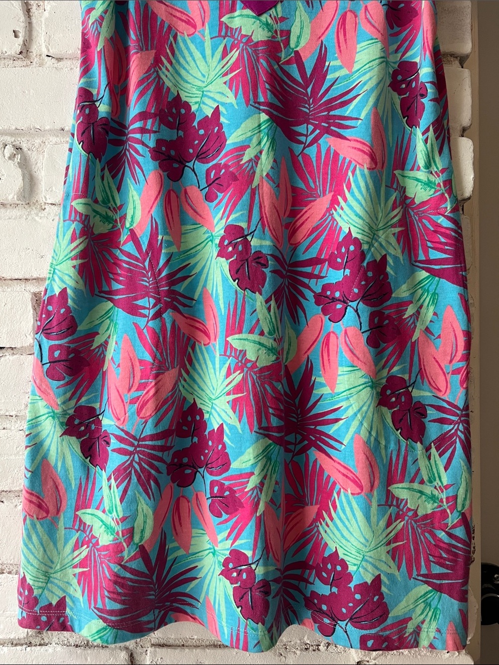 Lands' End Sleeveless Tropical Shift Dress in Pink & Aqua with pockets - Picture 3 of 4